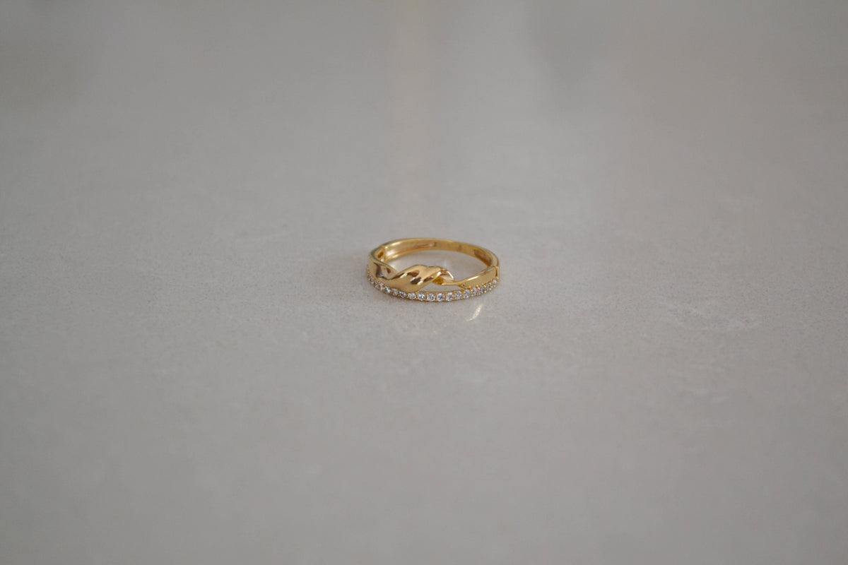 6k Gold Emily Ring
