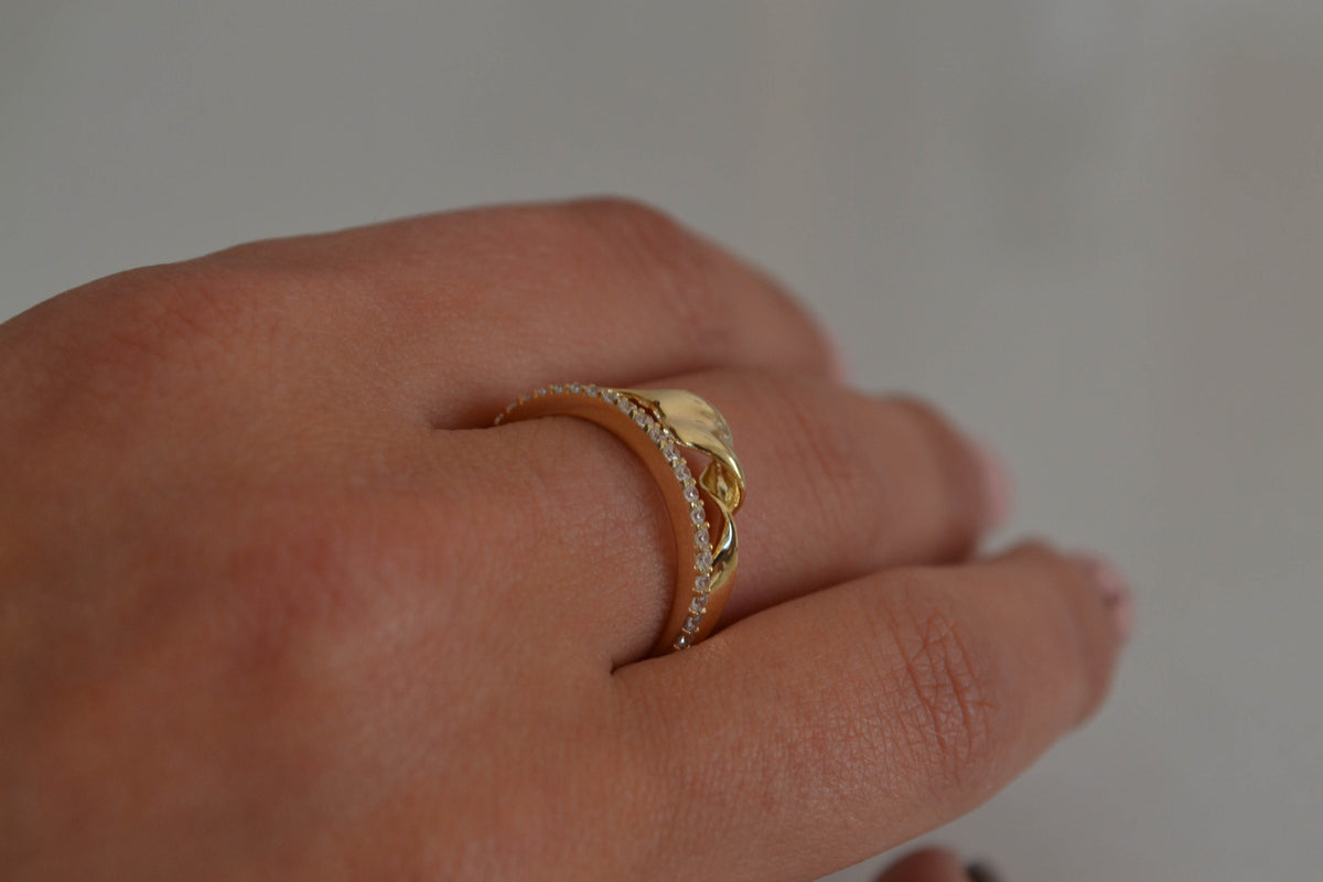 6k Gold Emily Ring