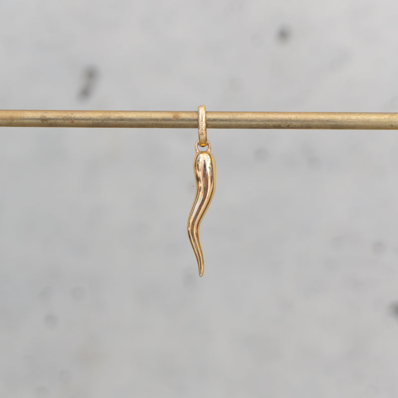 Gold chilli pendant 
