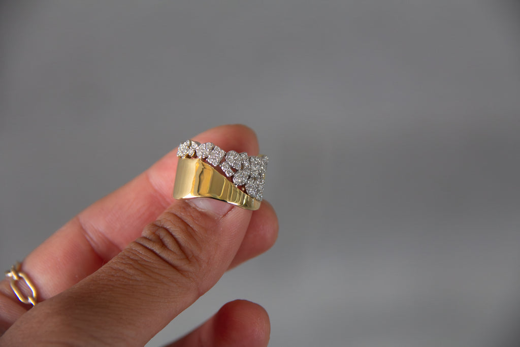 Diamond Wave